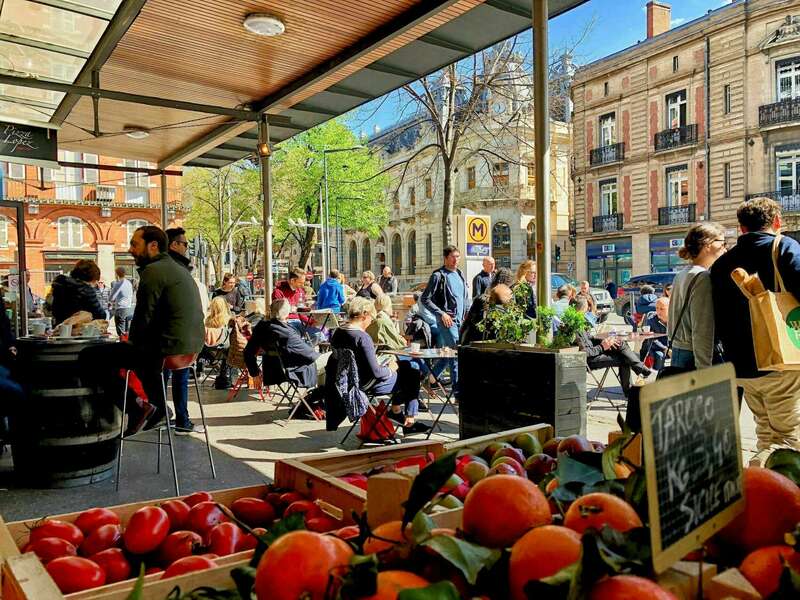 marche-des-carmes-1